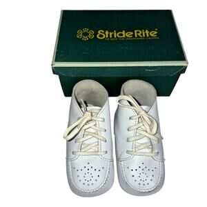Vintage 70s Stride Rite White Leather "Pre-Walkers" Toddler Baby Shoes White 2